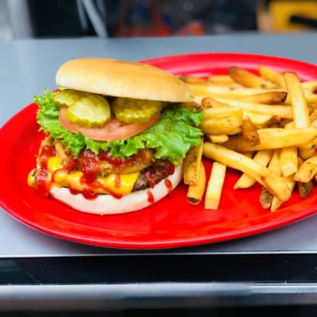 Borderline Burger.
