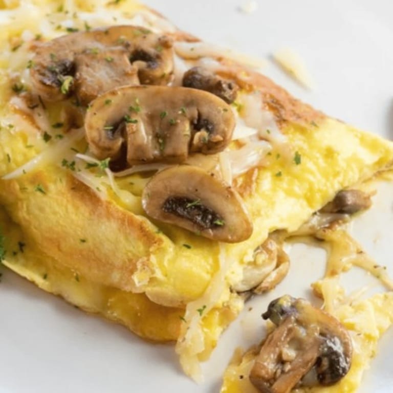 Delicious Omelet Options for Breakfast and Brunch